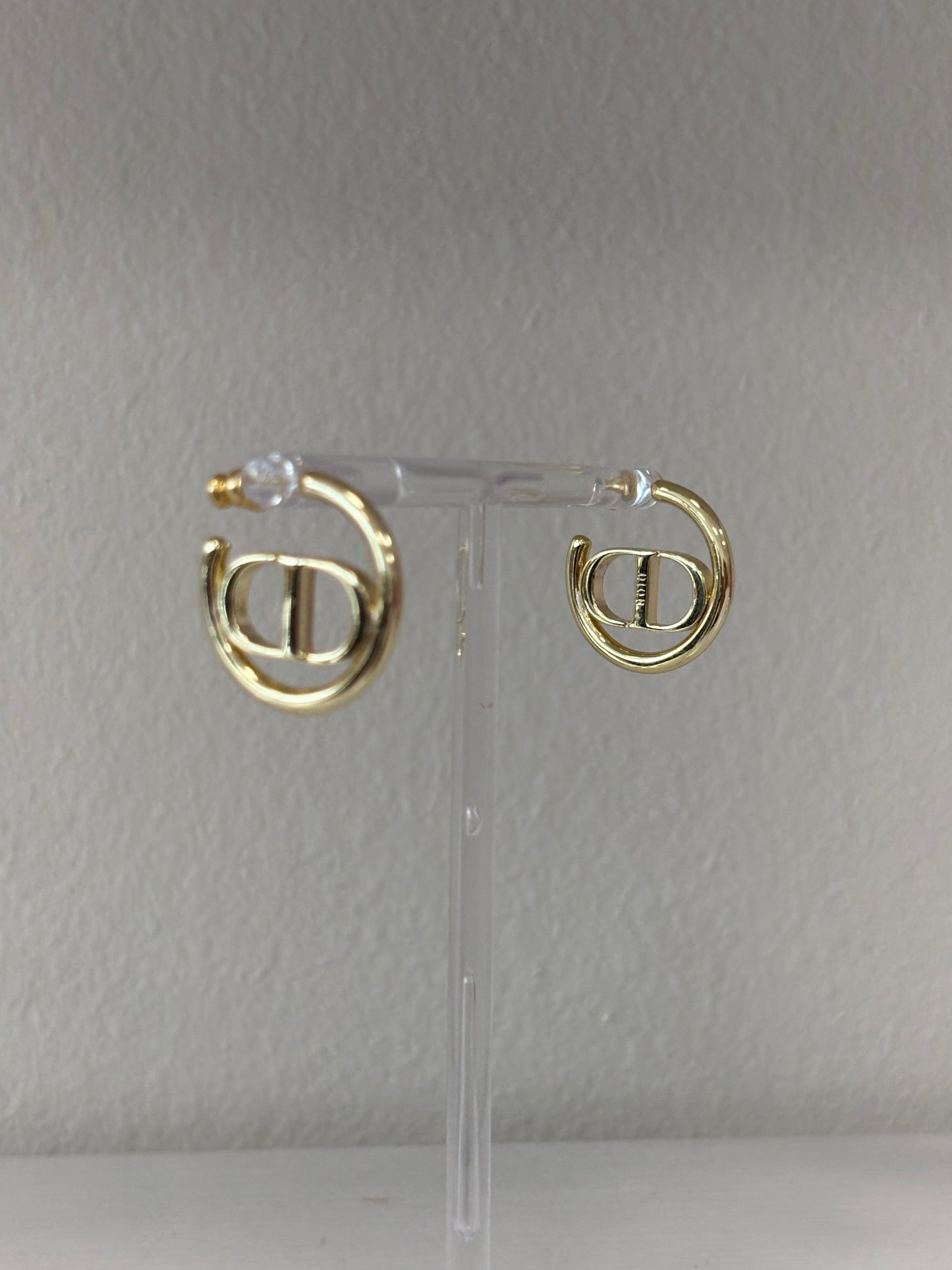 CD hoop earrings (gold)
