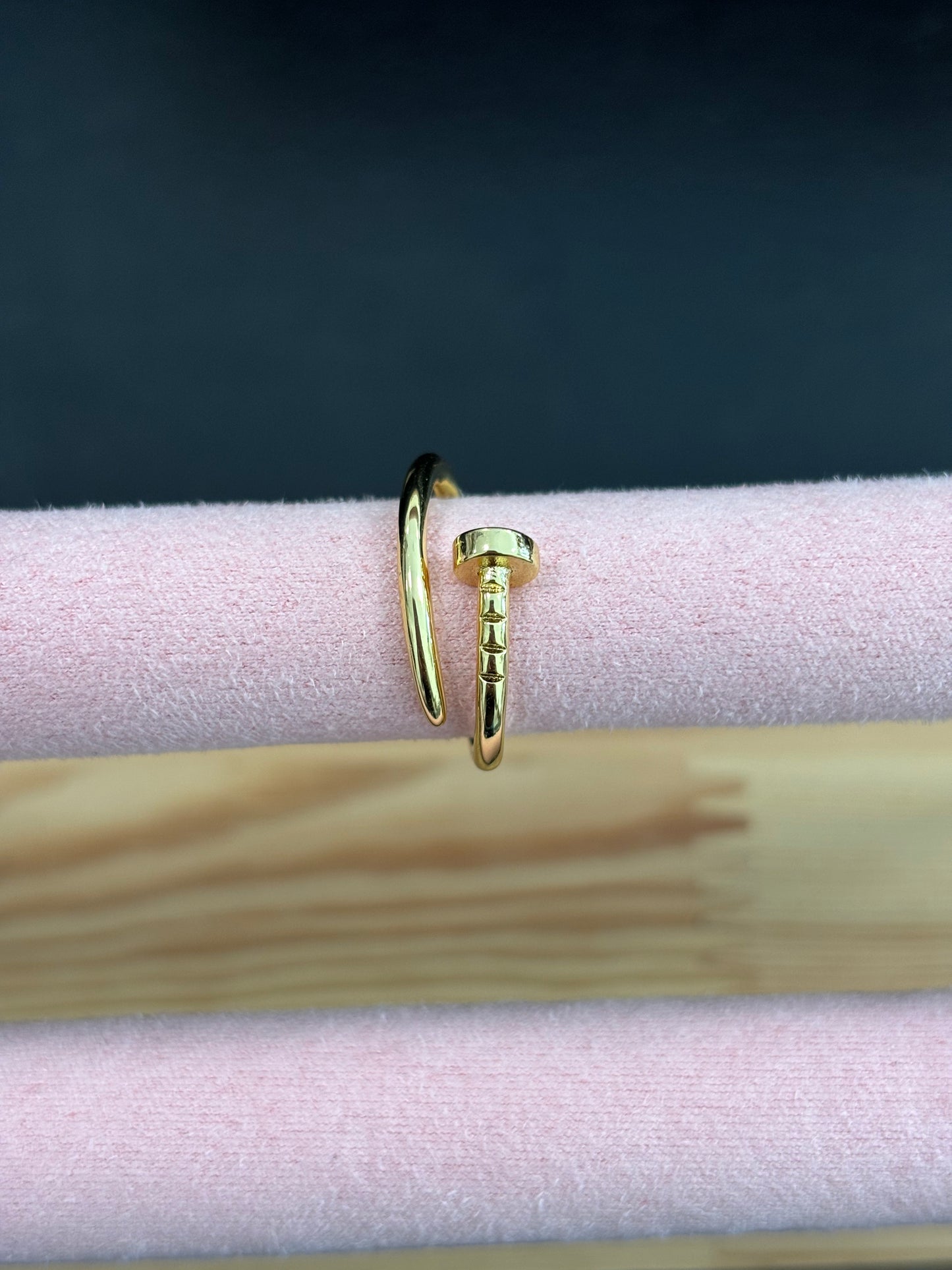 Nail ring (gold)