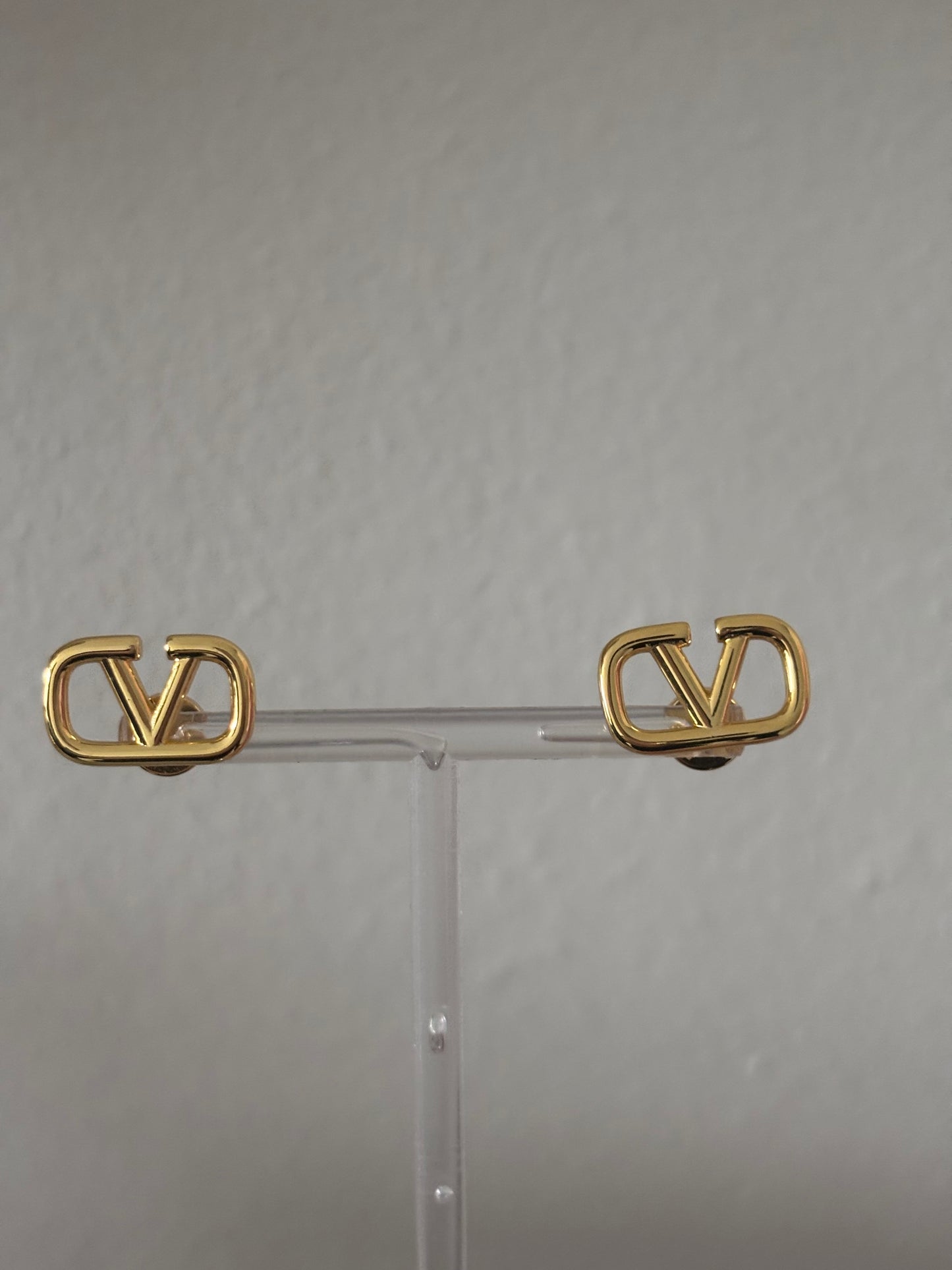 Valentino stud earrings (gold)