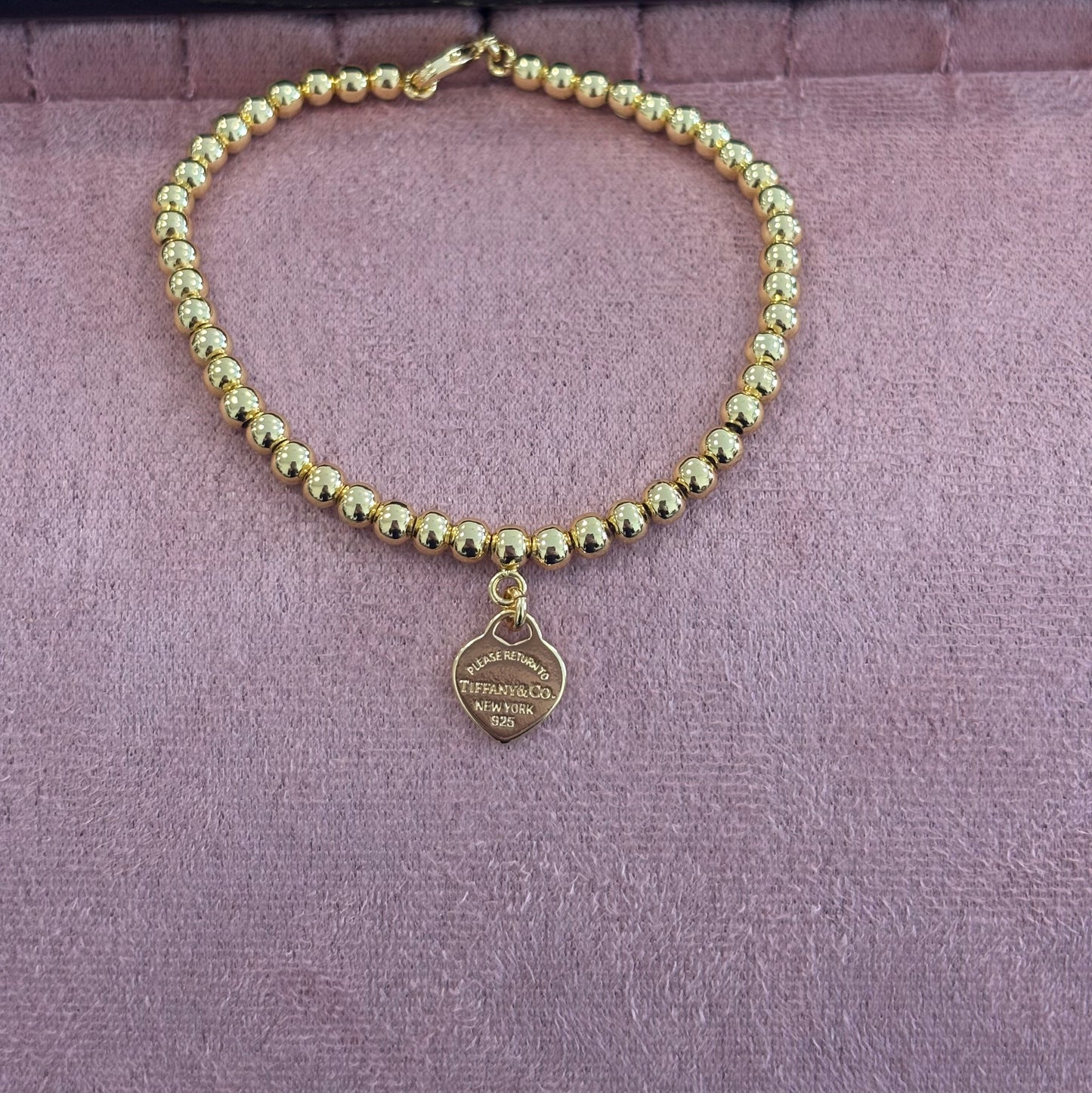 T&C Bracelet Gold
