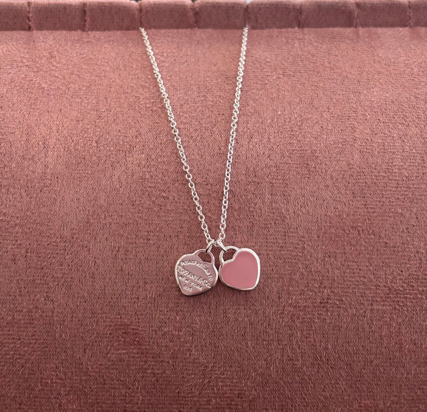 T&C Necklace Pink