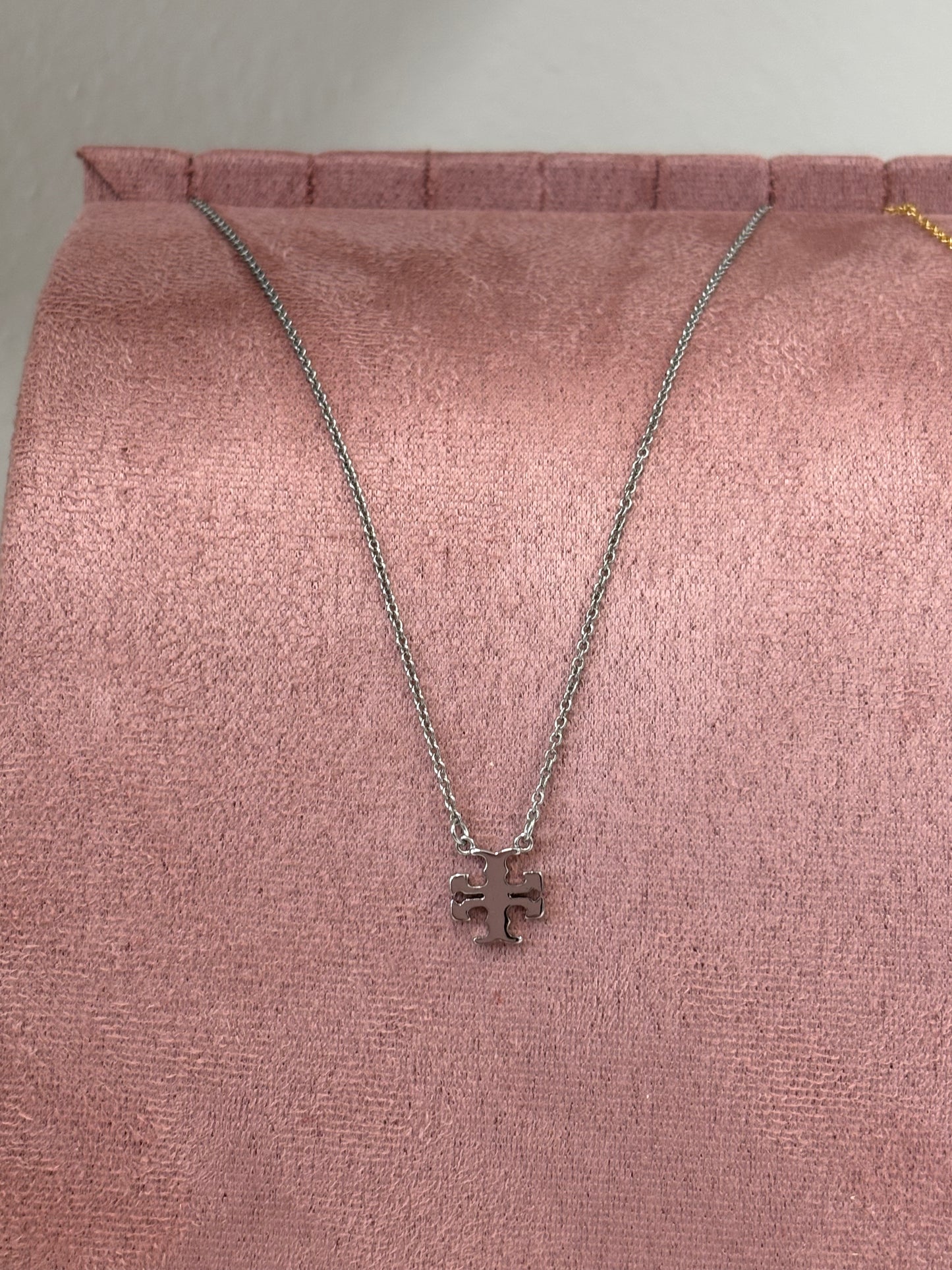 Tory necklace (silver)