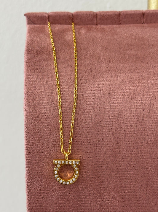 Rhinestone Ferragamo necklace (gold)
