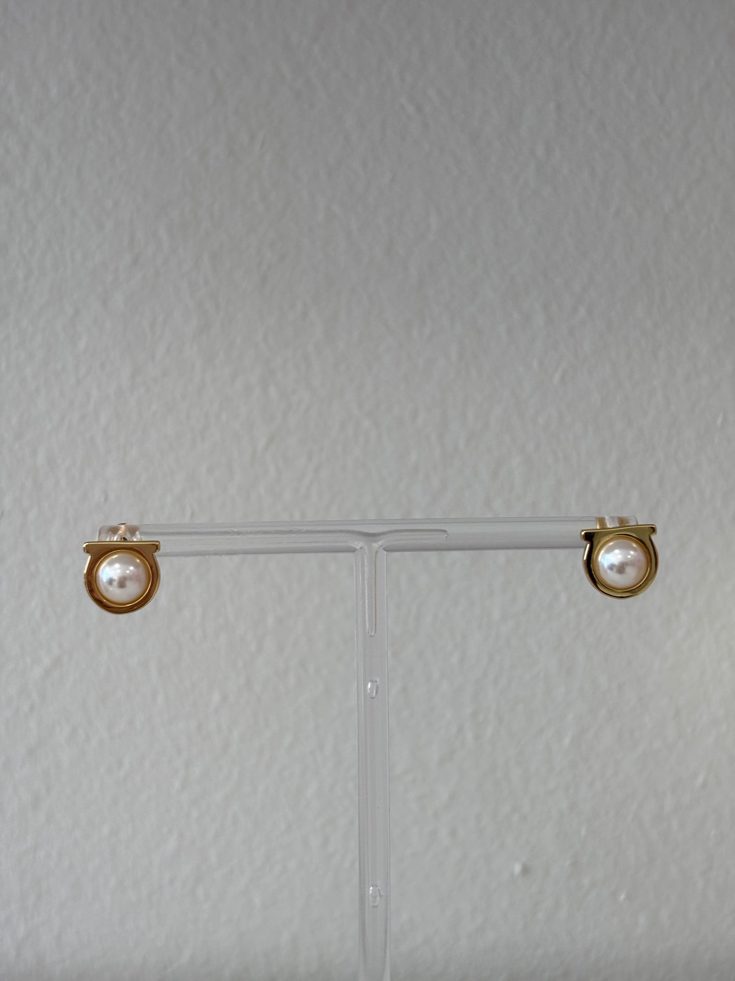 Ferragamo Big Pearl Earrings