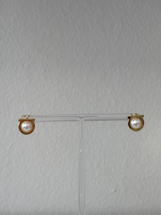 Ferragamo Big Pearl Earrings
