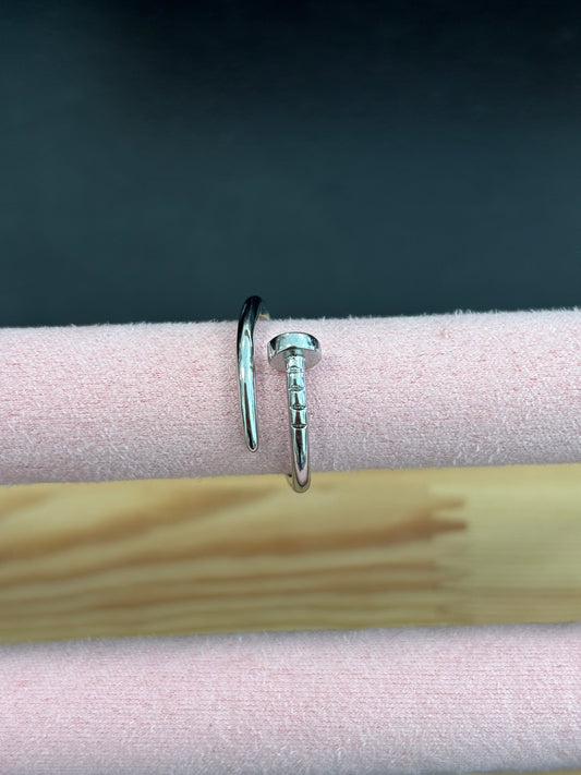 Nail ring (silver)